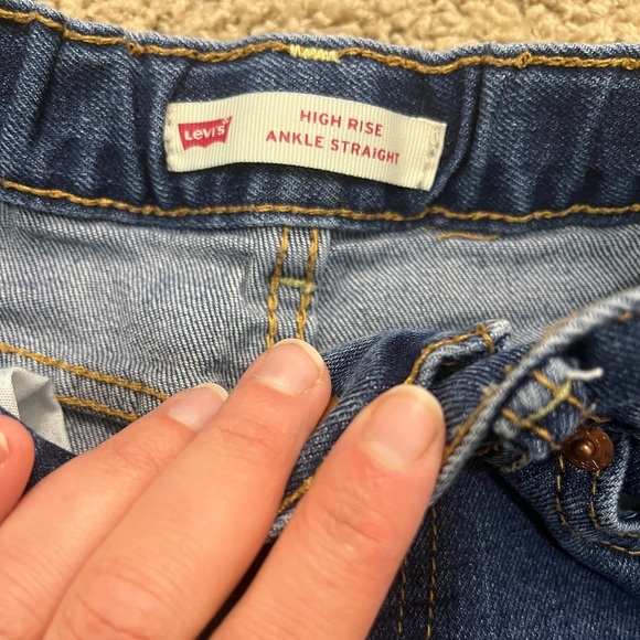Girls Levi’s High Rise Straight Ankle Jeans, sz 10 kids Raw Hem Adjustable Waist - Picture 5 of 10
